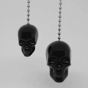 Black Skull Fan Pulls
